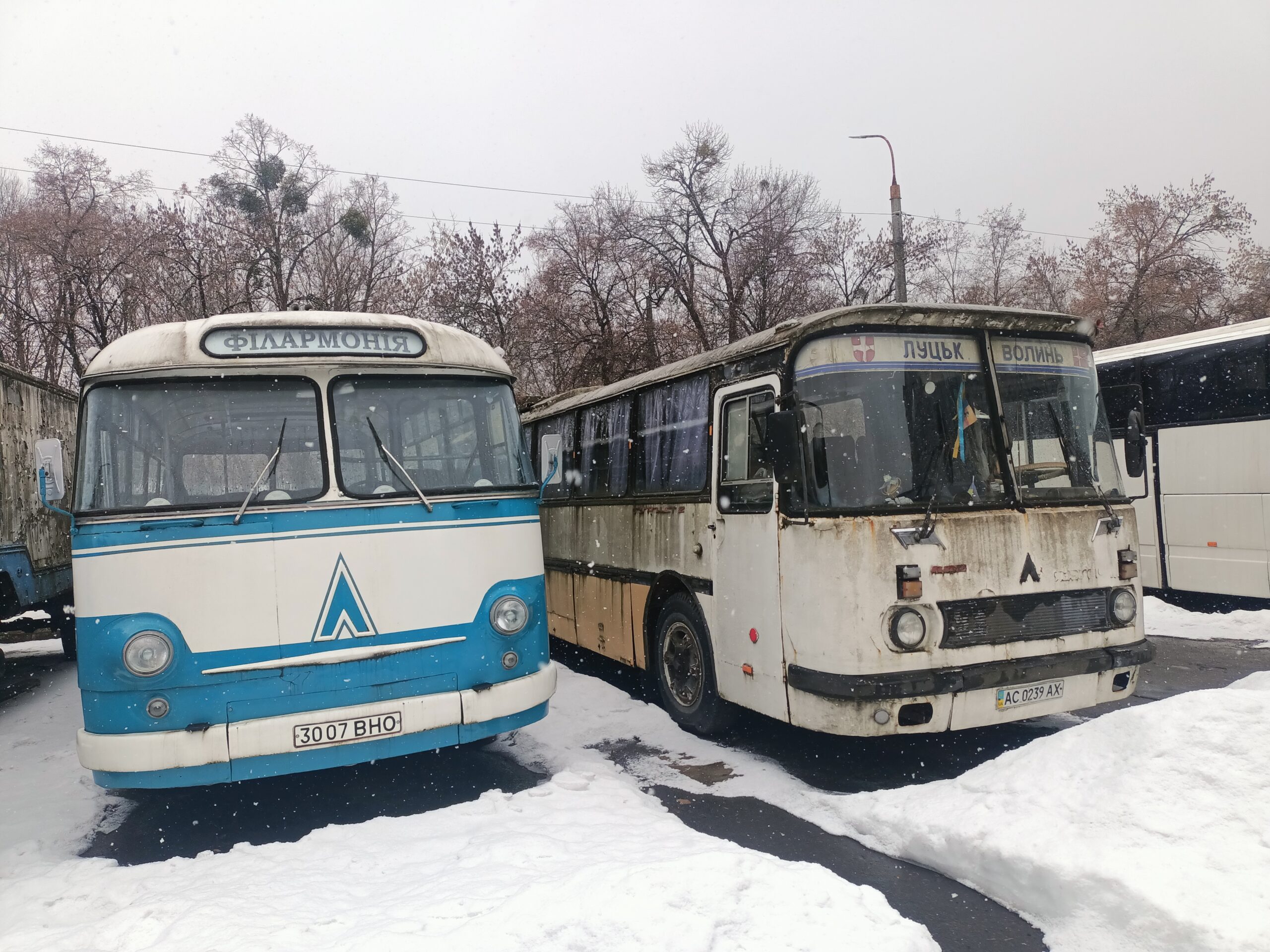 Львівський автобусний завод Луцький автомобільний завод нерухомість використання