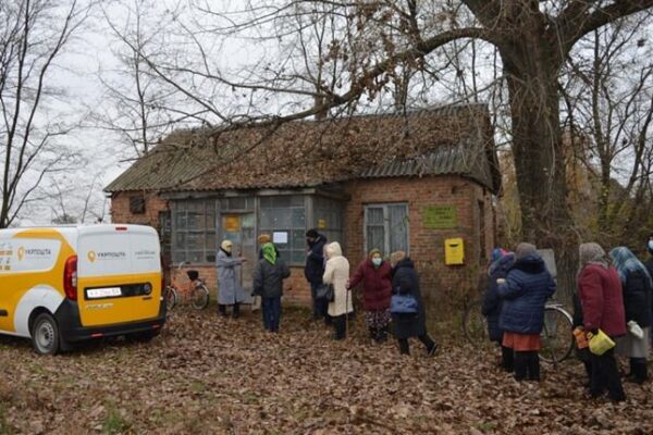 Рубльов Смілянський УКрпошта скандал закриття відділень листоноші передплата пардламент Кабінет Міністрів