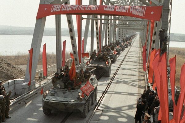 Війна в Афганістані виведення військ тріо Мареничів концерти