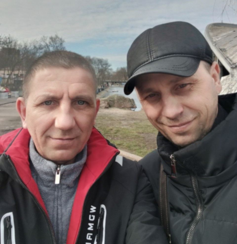 Брати Романіки