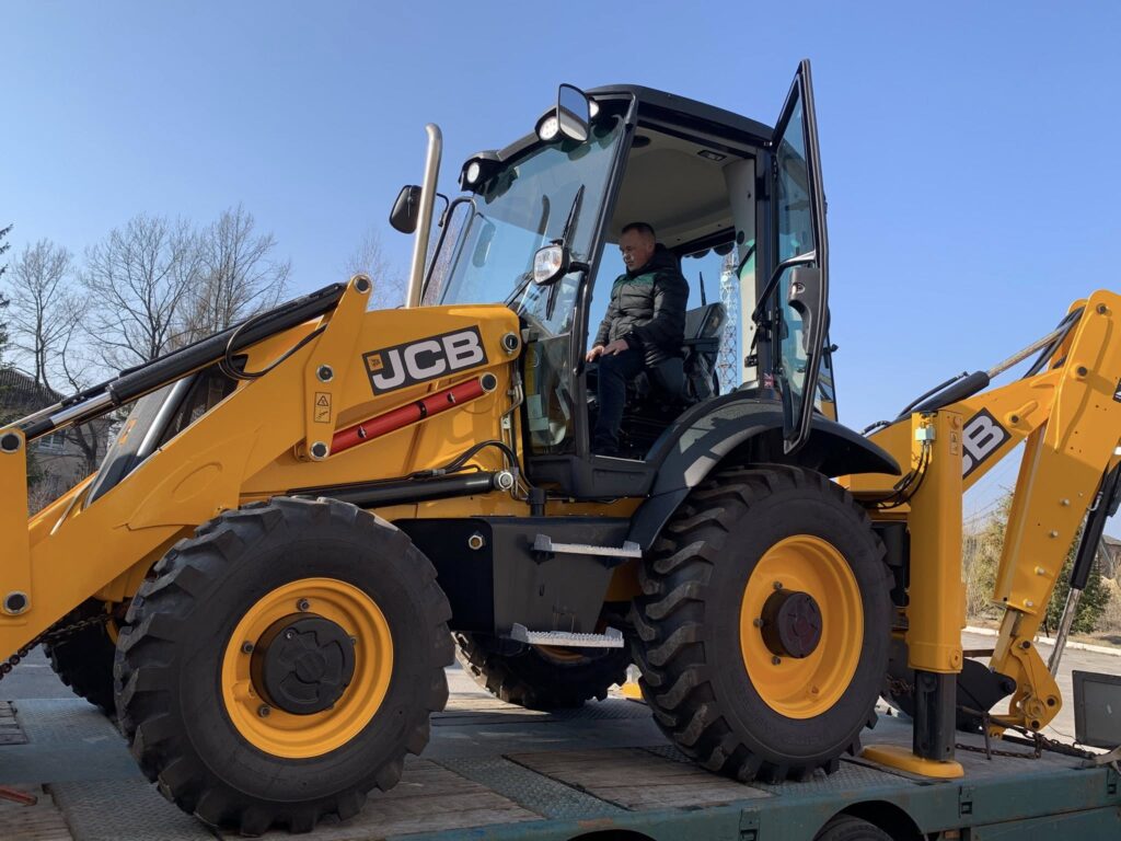 Шацька громада отримала нові транспортні засоби від німецьких благодійників