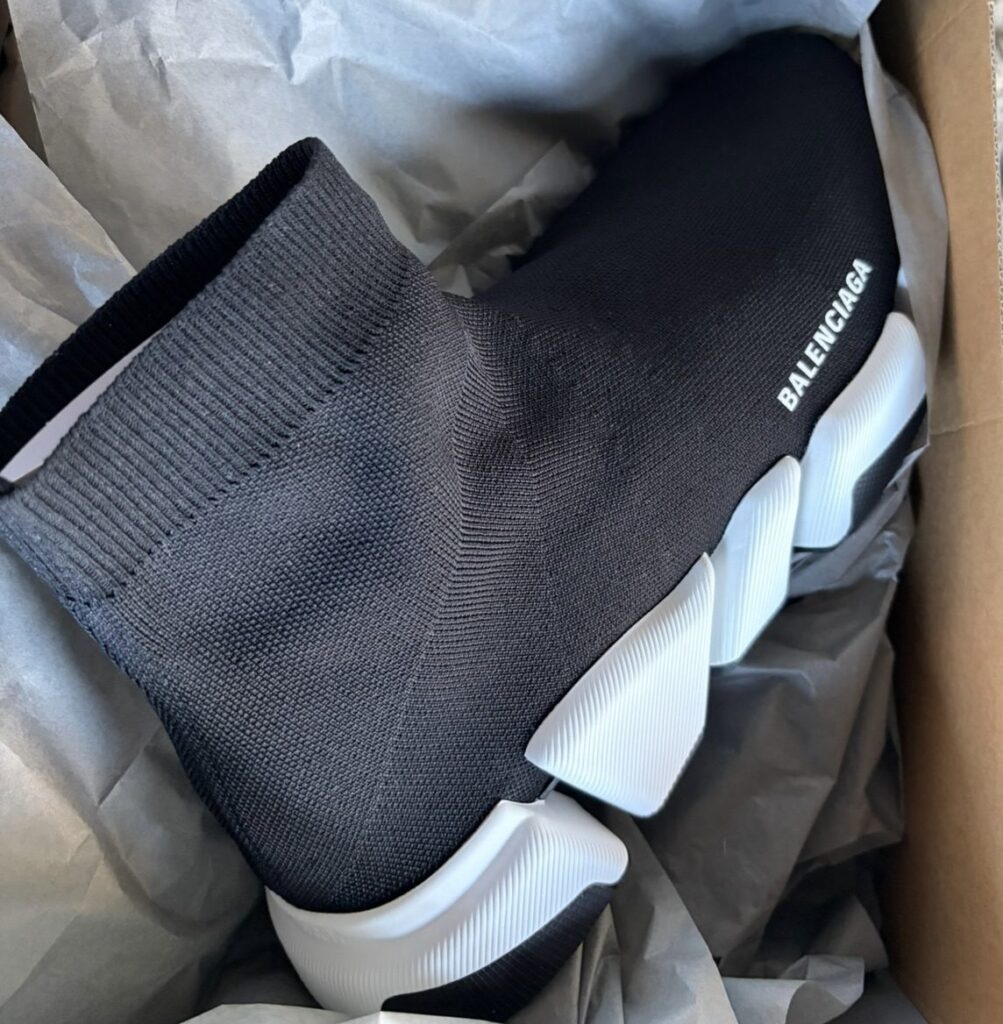 Louis Vuitton, Prada та Balenciaga: на Волині виявили незадекларований товар