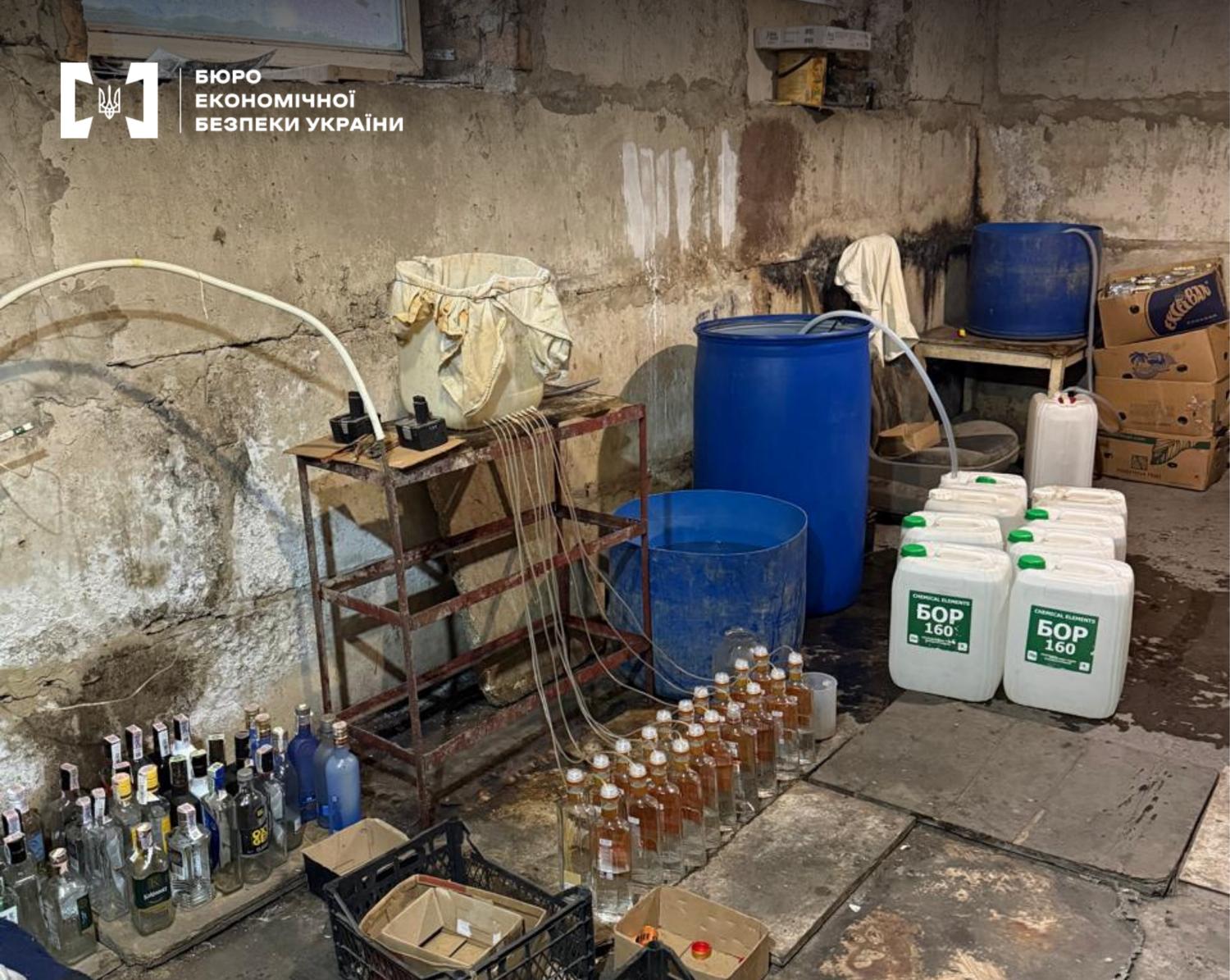 Трьох лучан судитимуть за виробництво та продаж контрафакту 