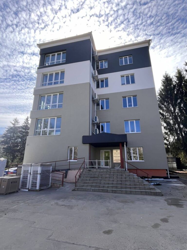 В обласній лікарні завершують термореновацію 