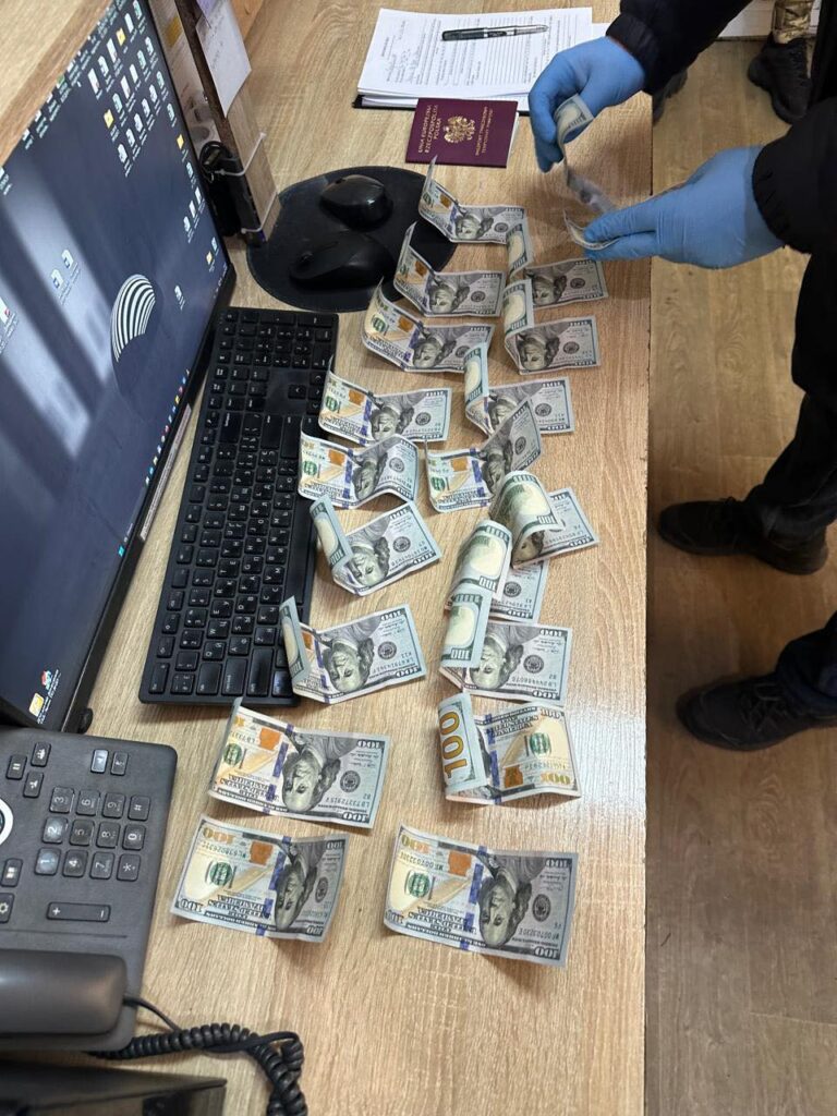 Лучанин намагався дати хабар прикордоннику