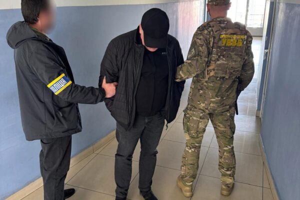 Лучанин намагався дати хабар прикордоннику