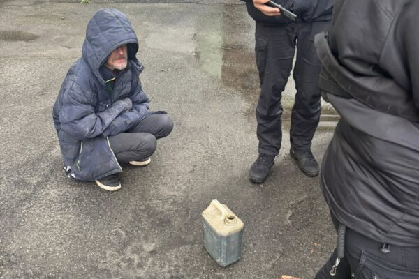 Київ спроба підпалу автомобіль Ігор Гузь народний депутат Волинь московська церква
