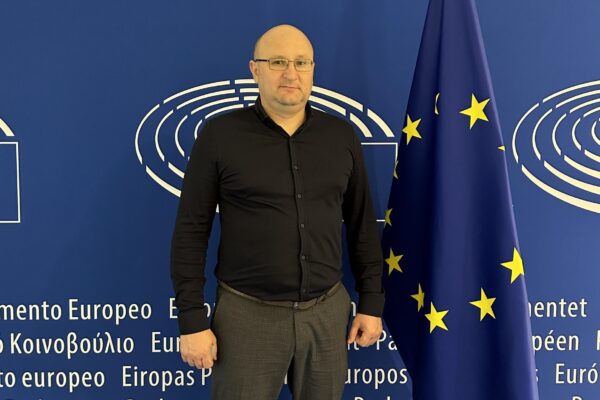 Олег Кух Любешівська селищна рада Волинь суд захист честі та гідності соціальні мережі