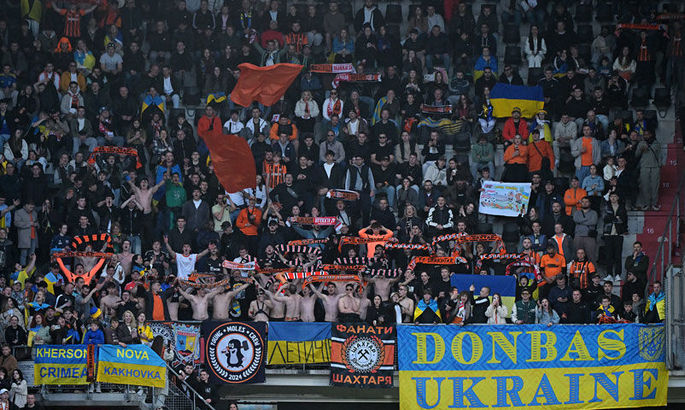 Шахтар - Крастел Пелес півфінал футбол