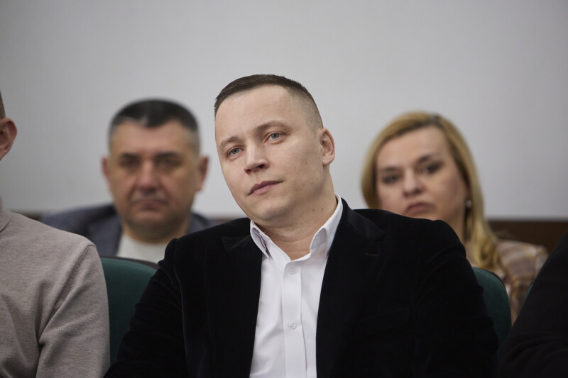 У Луцькій міській раді представили нових радників та керівників