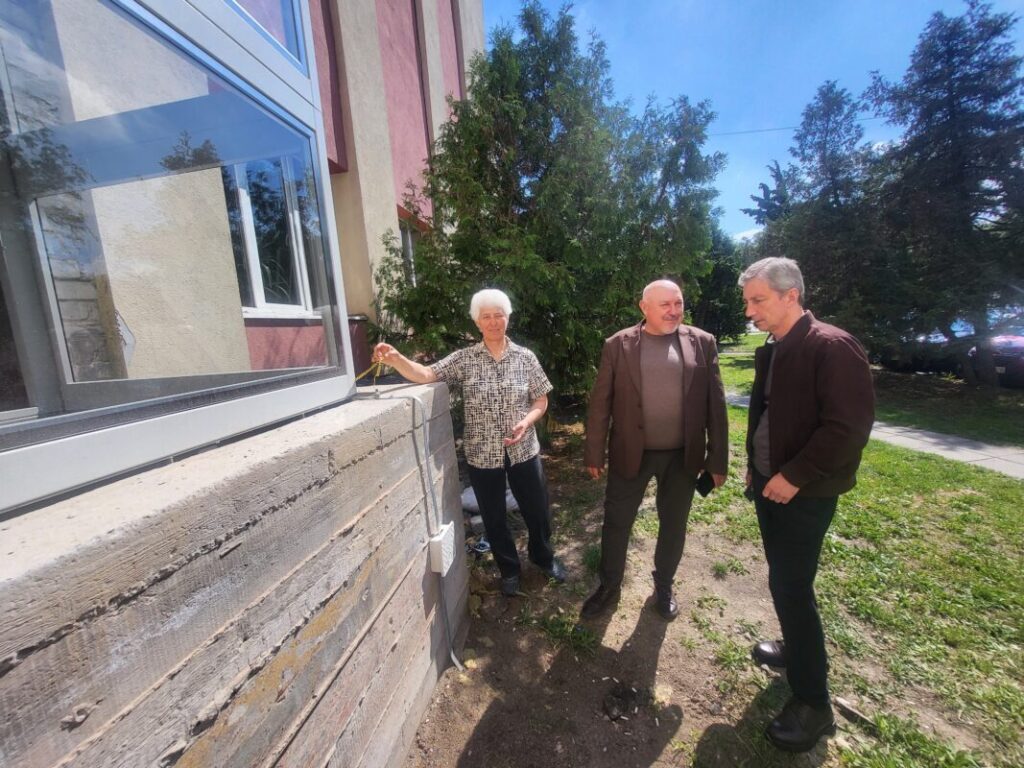 У ковельській спортивній школі встановлюють ліфт