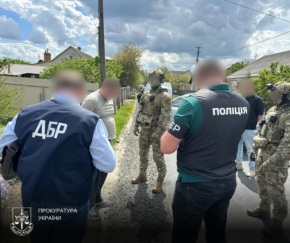 Троє волинян допомагали за 8–15 тис. доларів втекти з військових частин 