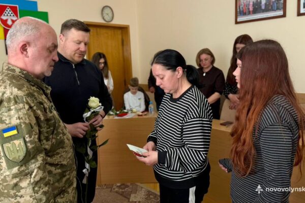 Трьом Героям із Нововолинської громади посмертно присвоєно державні нагороди