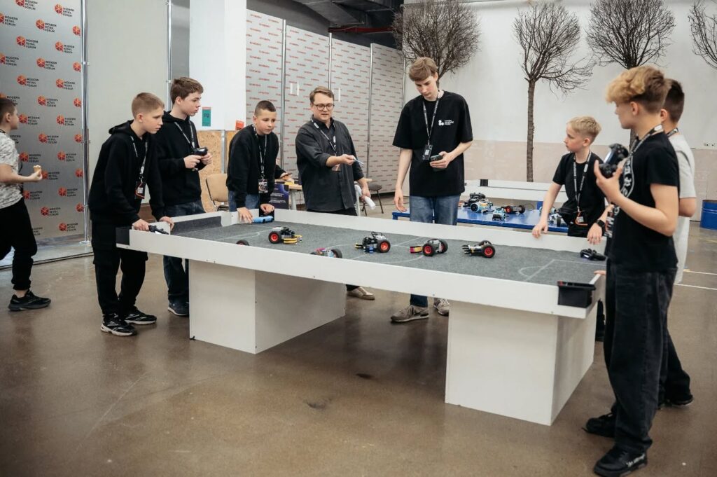 Modern Robo Fest