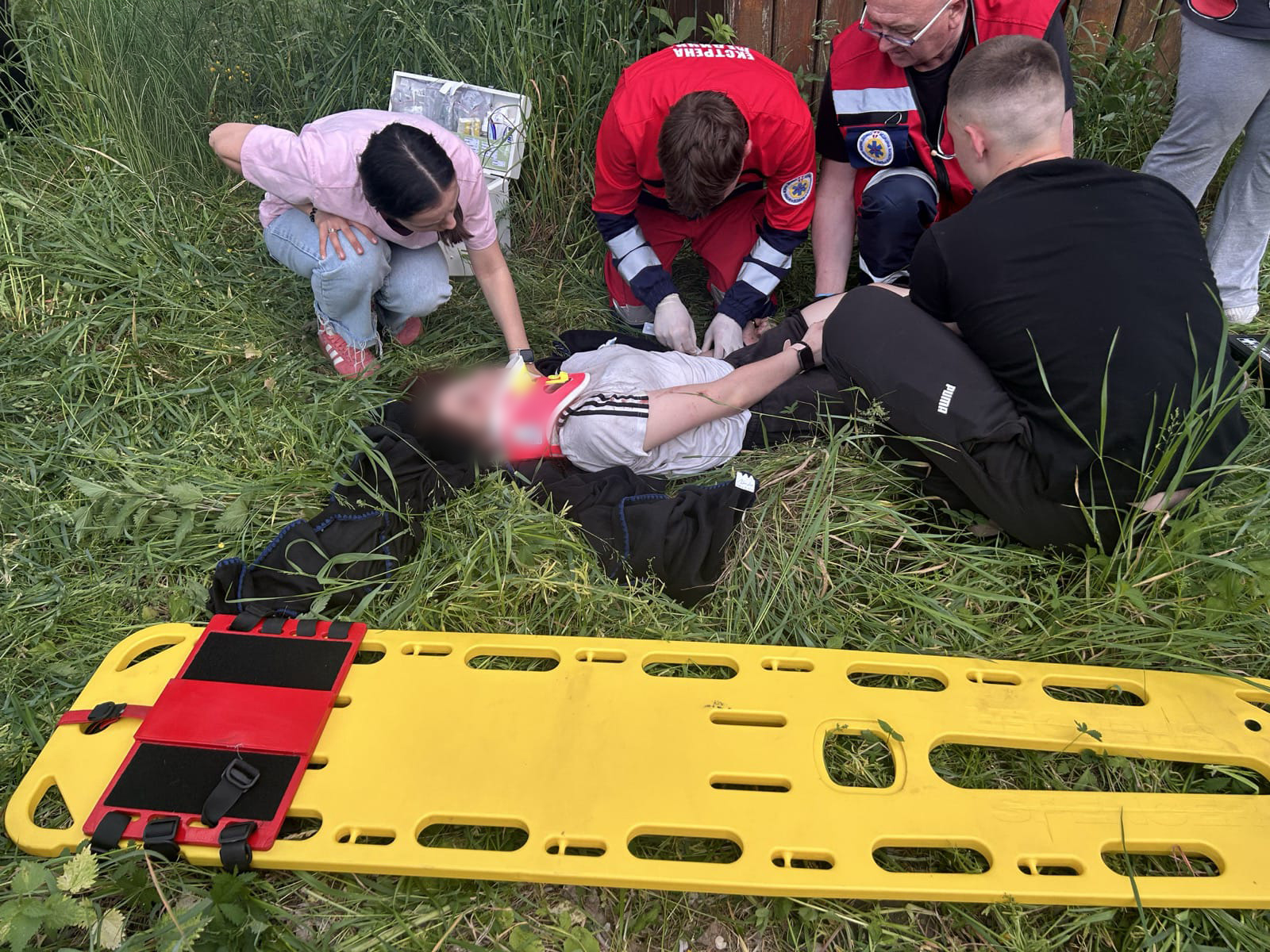На Волині подружжя рятувальників допомогло постраждалим в аварії
