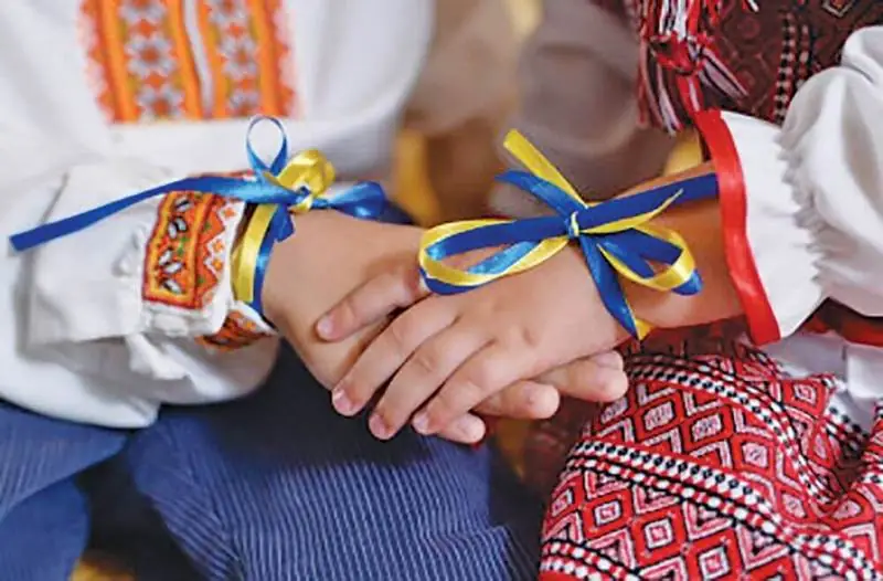 Червоне - то любов: Україна відзначає 20-ту річницю Всесвітнього дня вишиванки 