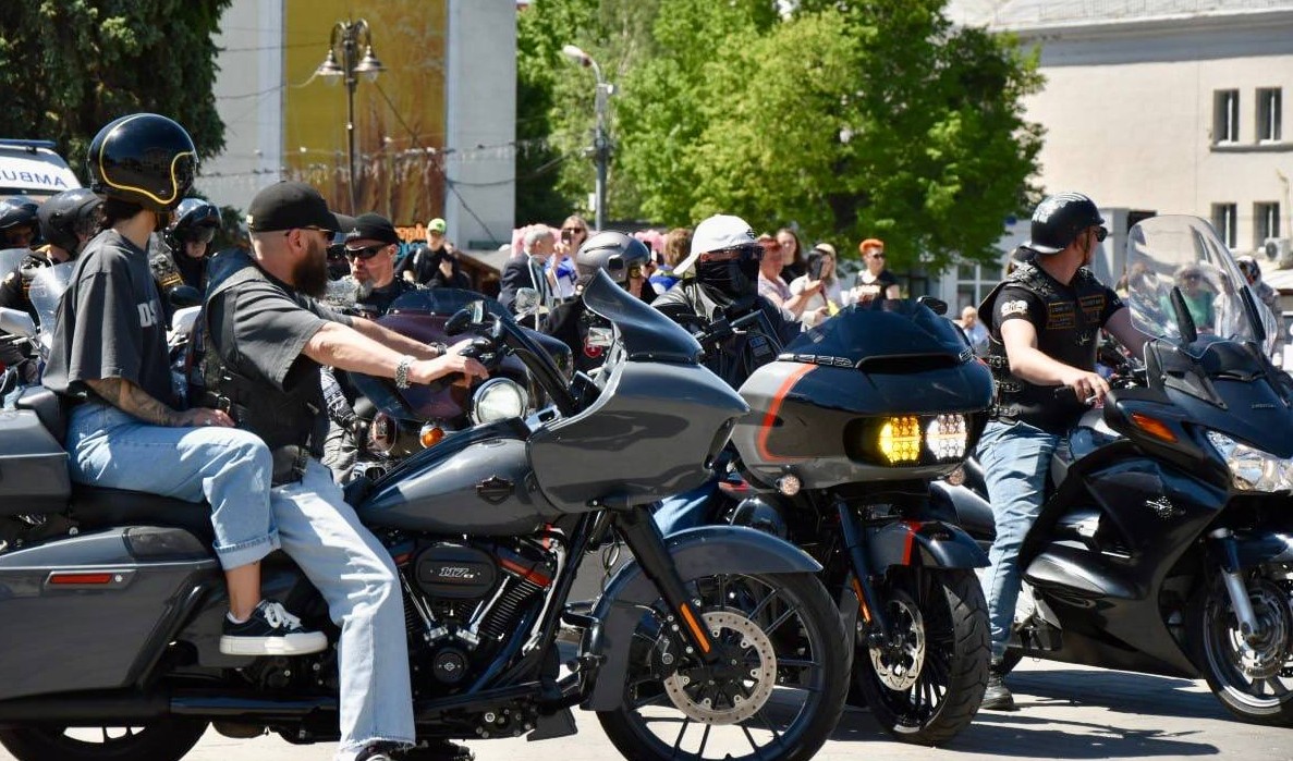 Луцьк автопробіг вимога звільнити військовополонених