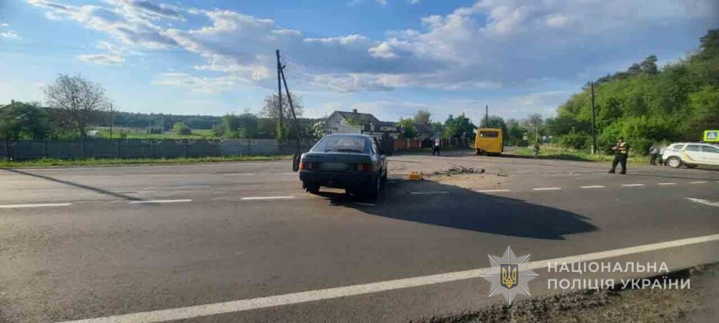 Обганяв автобус: у Луцькому районі внаслідок ДТП постраждала ціла сім'я