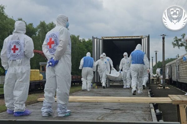 Повернення в Україну 528 тіл загиблих воїнів