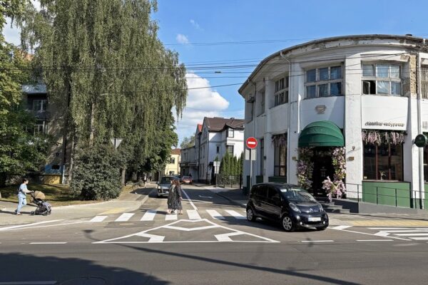 У Луцьку розширили вулицю Степана Бандери 