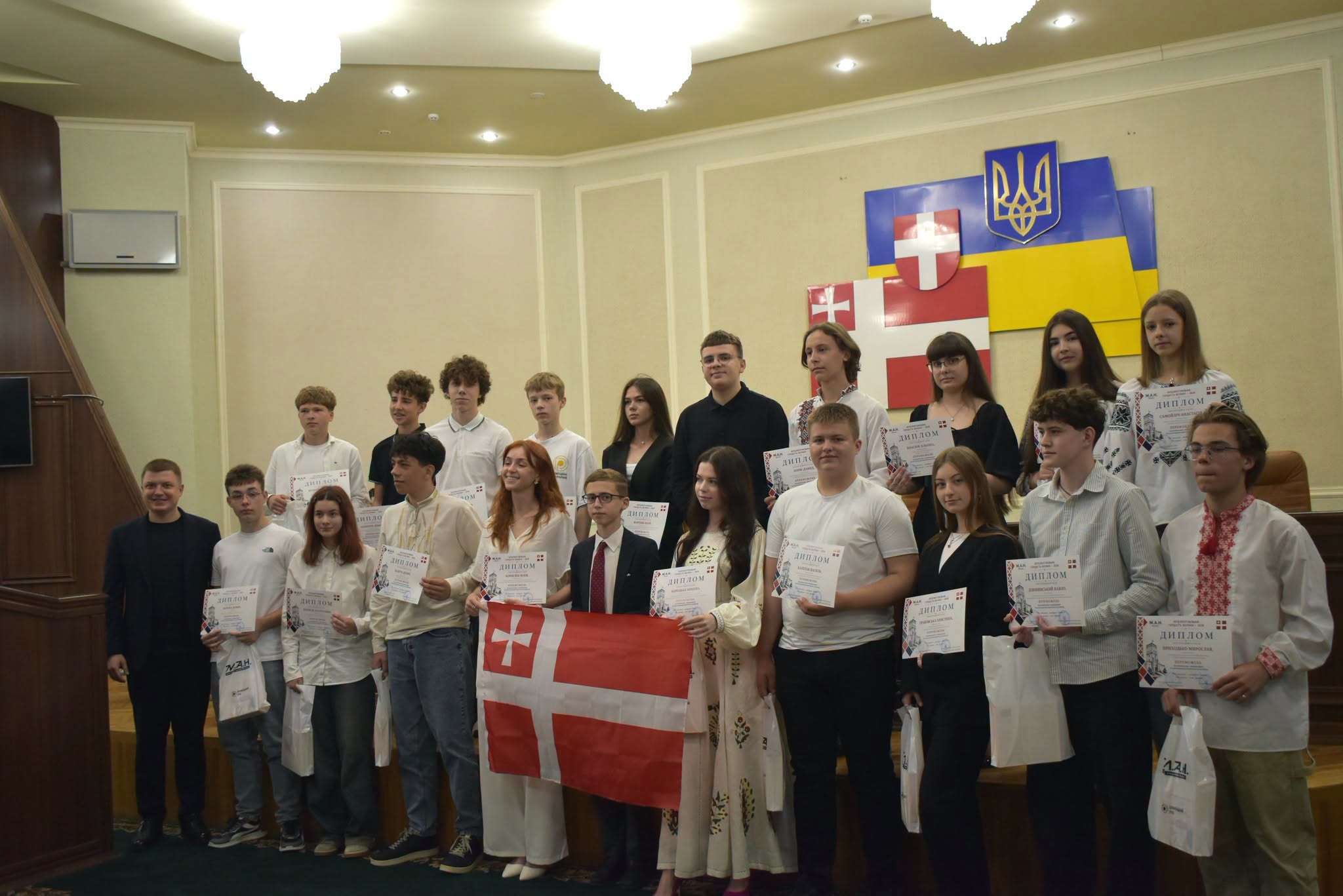 Волинські школярі здобули понад пів сотні нагород на всеукраїнському та міжнародному рівнях  