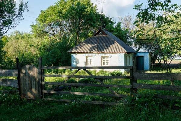 "Будиночок в селі": нова програма житла для ВПО