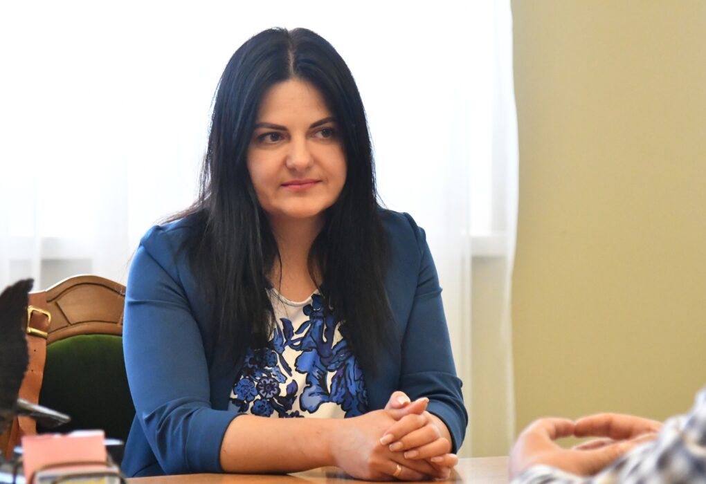 Волинська обласна рада Недопад Пустовіт нагородження директорки магазину Сільпо за героїзм під час російського обстрілу