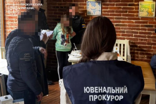 Судять волинянку, яка намагалась продати сина  