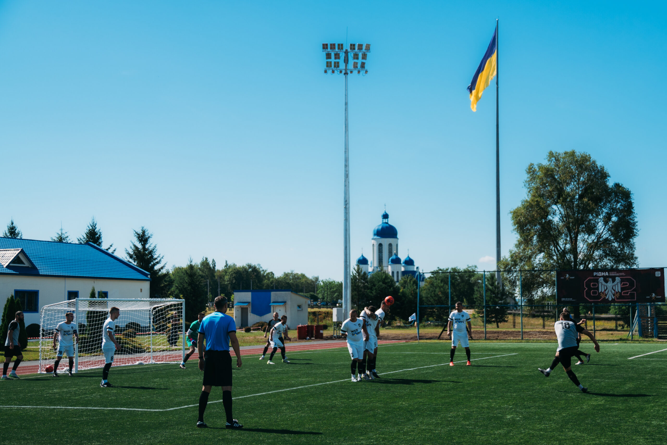 Футбол всеукраїнський турнір ветеранів Чернівці команда Волинь АТО бронзові медалі