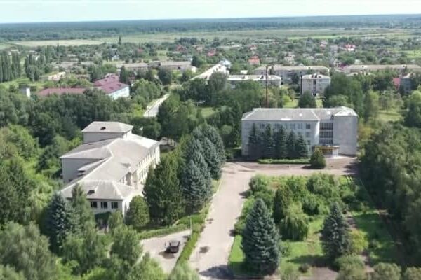 Кримінал ліцей Рокині псевдобронювання