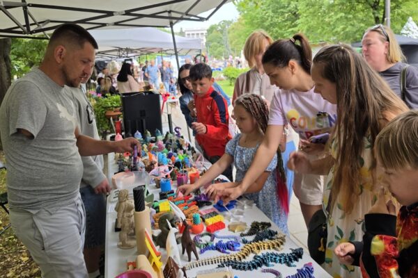 Луцьк 15 Ярмарок ветеранського бізнесу Спортивні змагння Ігри ветеранів