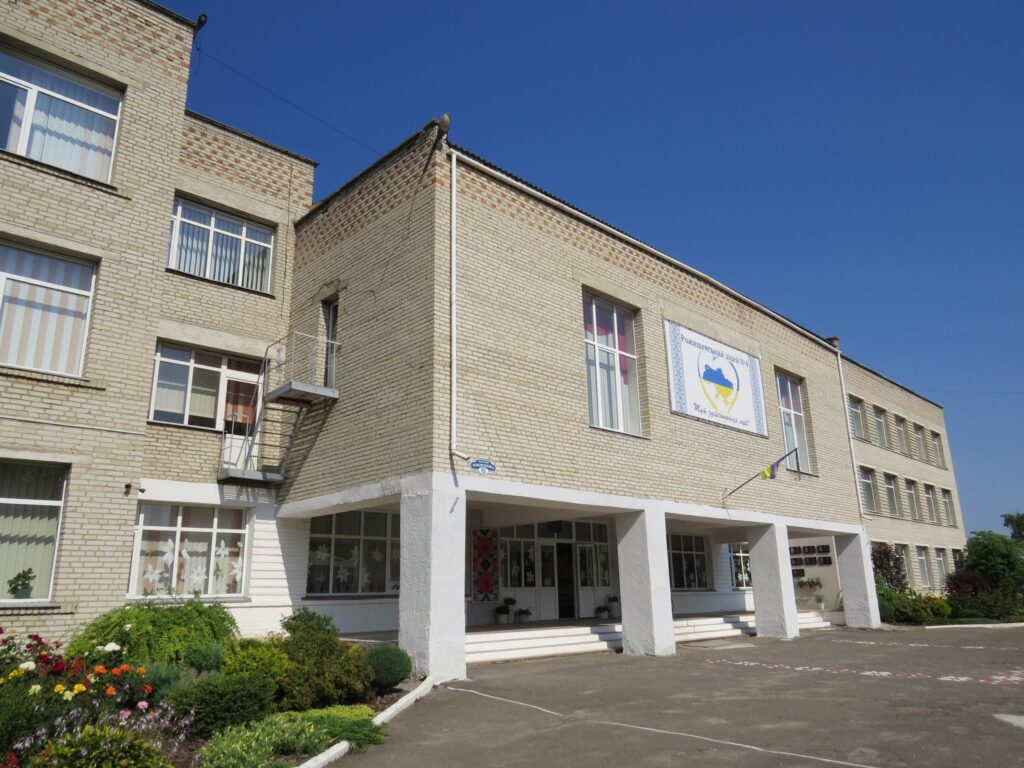 У Рожищенському ліцеї відкрили оновлений харчоблок