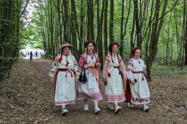«На гостини до Лесі»: у Колодяжному відбулося традиційне етнодійство 