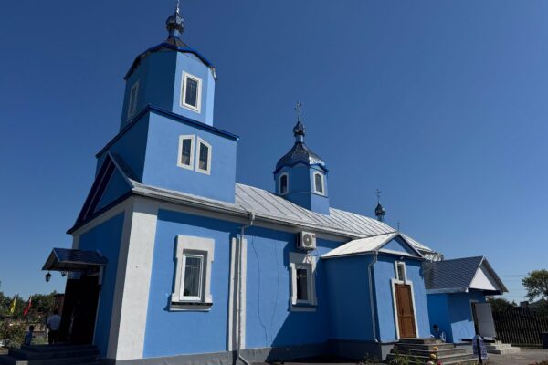 Храм Успіння Пресвятої Богородиці у селі Радомишль