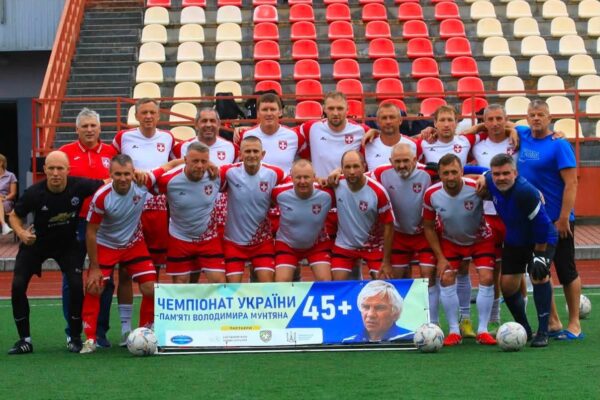ЛСТМ №536 чемпіон України ветерани футбол 45+