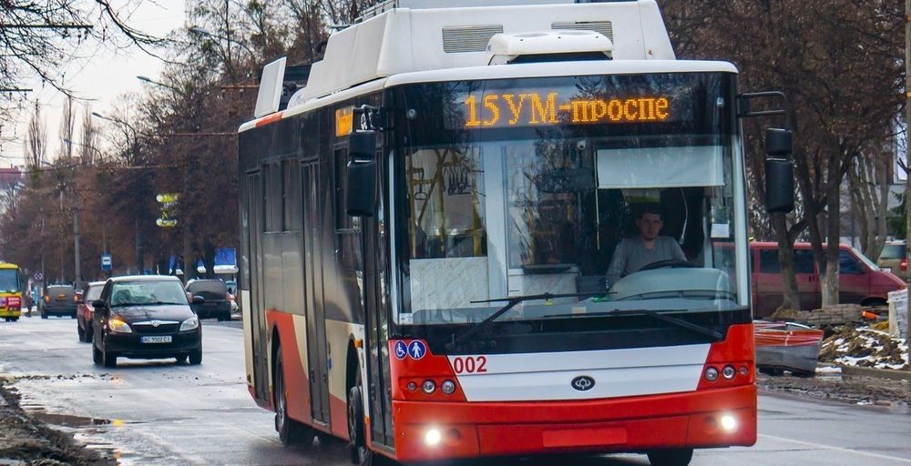 зміна руху тролейбусів