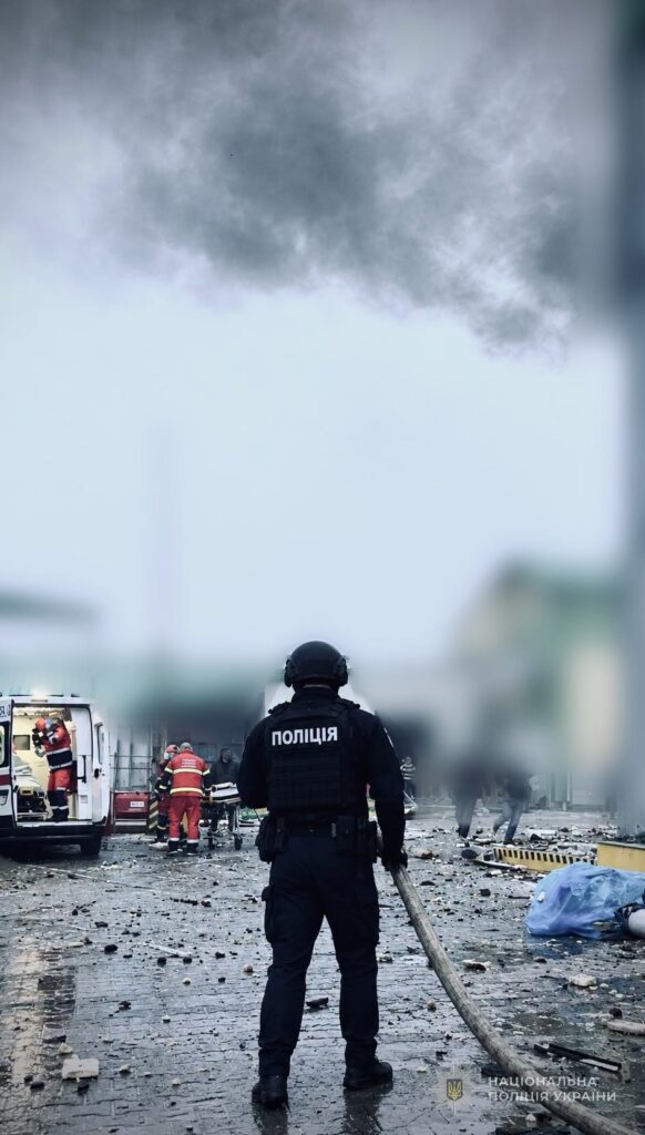 Ворожий дрон забрав життя на Маневиччині, ще 8 людей травмовано