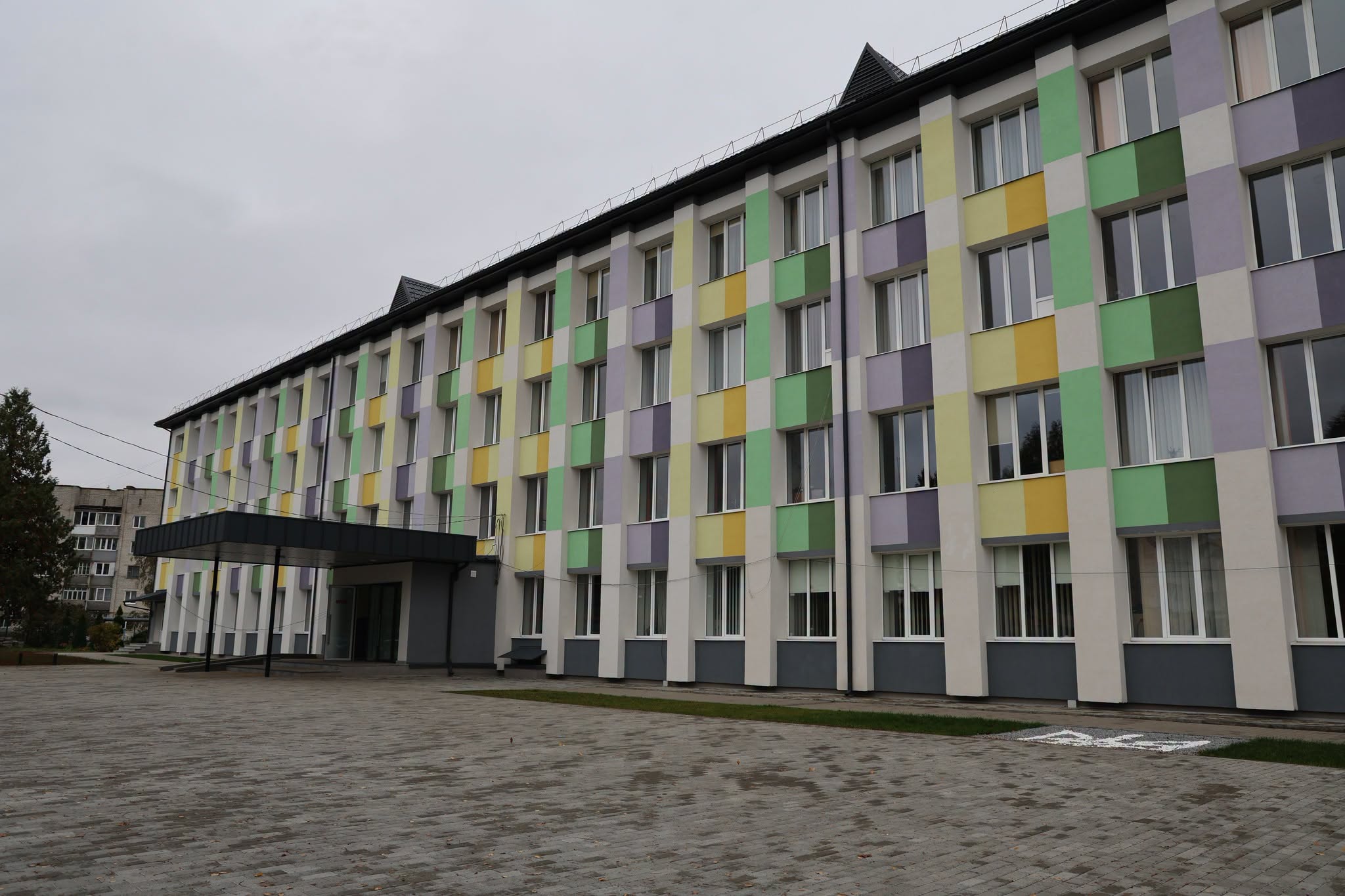 Школи Волині готуються до різних сценаріїв організації навчання 