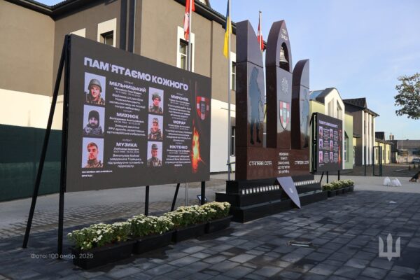 Ковель відкриття Меморіалу на честь полеглих Героїв 100 ОМБр СВ ЗСУ