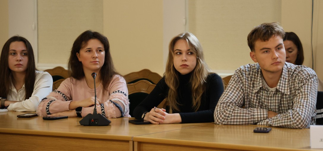 Нарада Волинська ОВА молодіжна стратегія