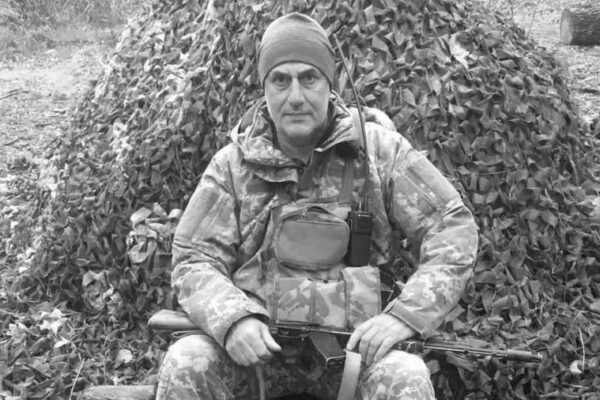 Роман Максимюк футболіст збірна ФК "Волинь" загибель на фронті ДНК 25 Січеславська бригада похорон Луцьк