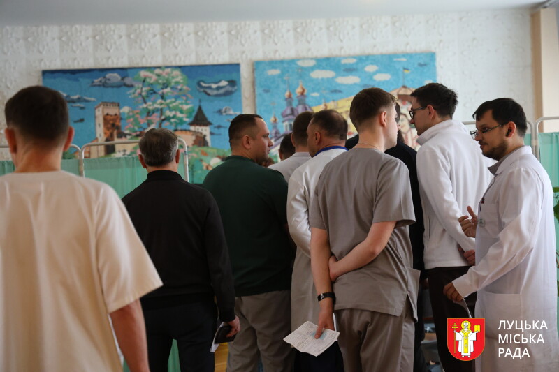 Луцькі медики здали майже 20 літрів крові для українських військових